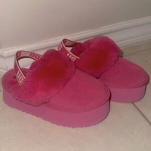 UGG - Hot Pink Slipper Platforms